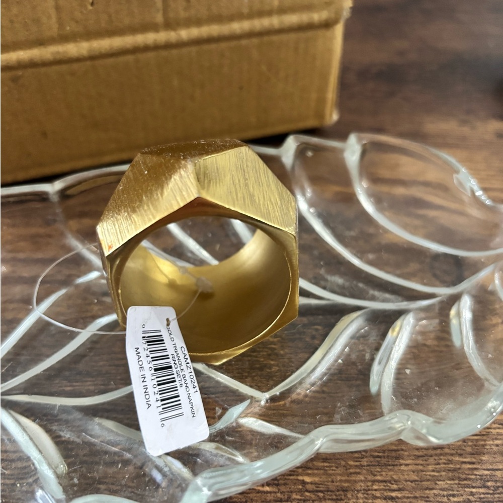 Geometric Gold napkin Ring made in india
